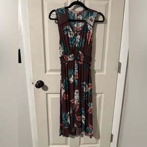 NWOT Boho sleeveless dress! Never worn. Perfect fall colors!